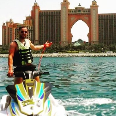 harryfulbrook's profile picture. 