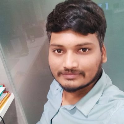 “व्यक्ति अपने गुणों से ऊपर उठता है ।
ऊँचे स्थान पर बैठ जाने से ही ऊँचा नहीं हो जाता है
