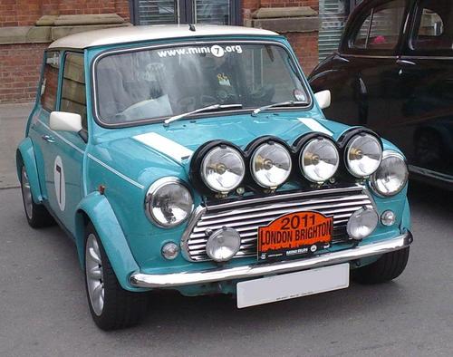 A Classic Mini owner based near Oldham, member of http://t.co/3BIVEckyYI I attend a lot of different Classic Car and Mini Shows or driving events, enjoy the WRC