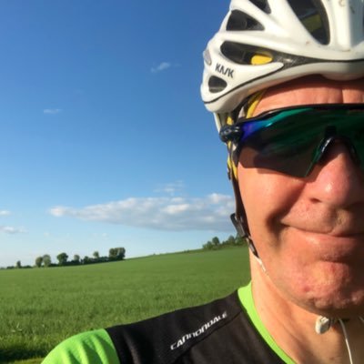 Mountainbiker and cyclist, technical writer in the rail business