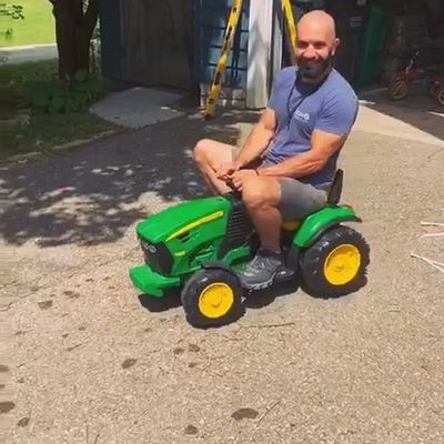 Nino14927409's profile picture. individuality