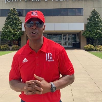 Mario Edwards Sr. Profile