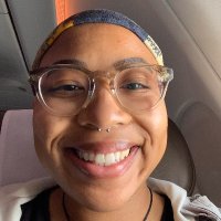 Des-ti-knee (@destiny_sol) 's Twitter Profile