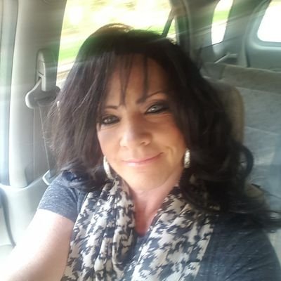 Wife ..mother of 2 amazing kids ..8 grandchildren..Owns Hardwood Flooring business. I love to read,spending time with family & politically Independent