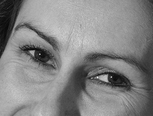 laurajaneirvine's profile picture. cycling, dancing, mothering etc