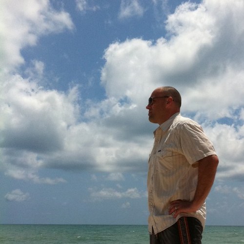 hurricane5871's profile picture. Husband, father to triplet girls, runner (upper mid pack)