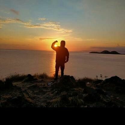 Ojik01962603's profile picture. Penikmat senja dan kopi hitam