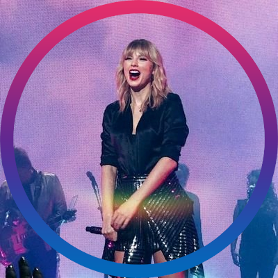 •Taylor Swift 💛🎤
•21
•Reputation Stan 🖤
•Presidentessa del club delle Sottone 
•Madre part-time di @goxaway 👶🏻