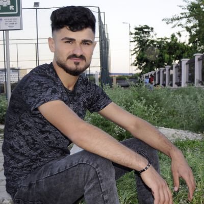 MazlumTaskit's profile picture. ↪Bizi birakip gitin seni unutuk sanma zaman alişmayi öğretir unutmayi asla😔😔26.03. 2020🥀Bugün değil ama elbet birgün🔞🔞🔞BeNim YaNLzLiĞim AnCa DaĞLaRa SıĞaR