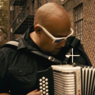 Dondeestamos525's profile picture. Rock mixed with cumbia, reggae, hip hop.