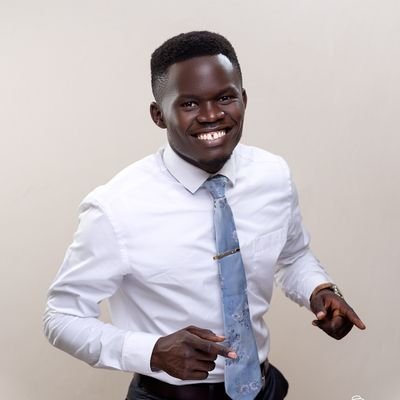 Pharmacy Graduate || Biomedical Scientist || Co-founder UnclElegant || Research || Vibes || HMU when you wanna build something