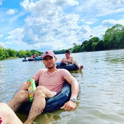 camiloR2835's profile picture. 