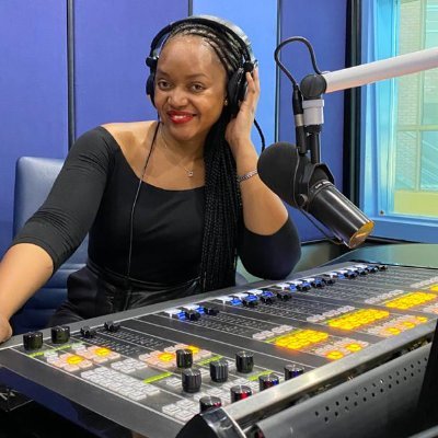 📻🎙️️🎧Radio Host @DumaFMRadio 
#DriveThru with B | Mon-Fri | 11am-2pm
Former host: Youth Rendezvous & TheWeekendAction
#LetYouthLeadAdvocate @Sentebale