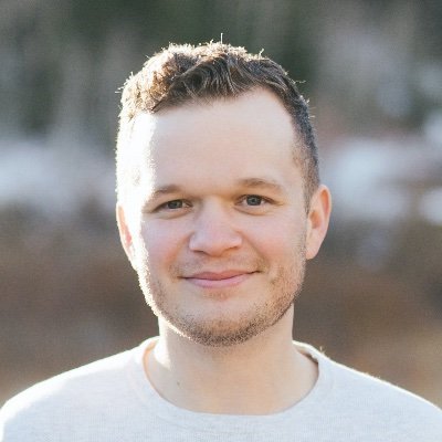 In a ride-or-die relationship with the Oxford comma | Head of Comms @ Udacity