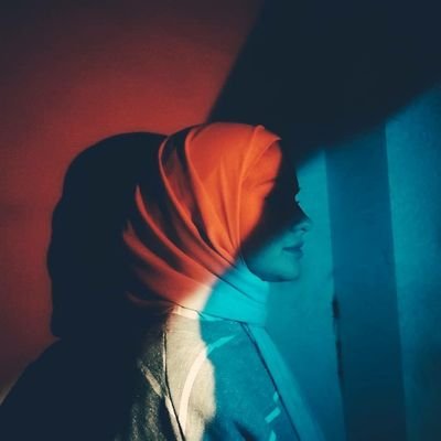 JudyMashnouk's profile picture. 21 • fine arts student