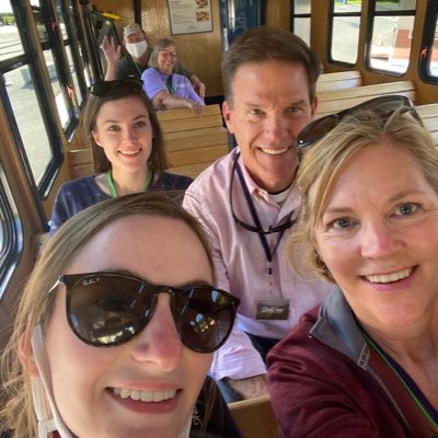 TwinMom2girlz's profile picture. Wife, Mom of twin MSU Bulldogs, loving life, Jesus, family, America 🇺🇸 and Hail State 🐾