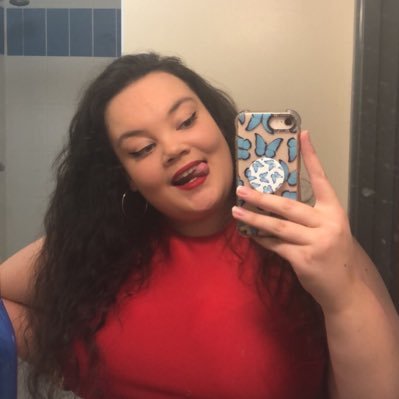 bridiealder's profile picture. she/her