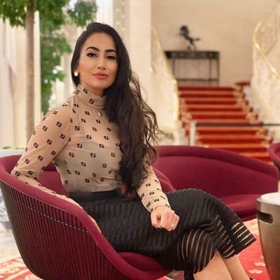 ⭐️ELITE Business Coach 🙋🏻♀️| The 1st Female FX Trader & Educator 📈| 7 Figure Forex Trader/Mentor.❤️