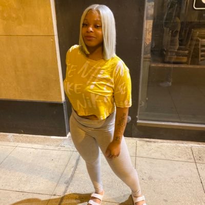 R.I.P Grandad 😩🙇🏽♂️LEO 🦋Unbothered 🖕🏽STACK💸STACK💸 Beauty&Brains😍📚🗣(💰🏃🏽♀️) IG : Lightbright_shanti