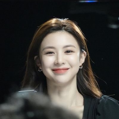 lawmalabanslhw's profile picture. 🤡 always pagod