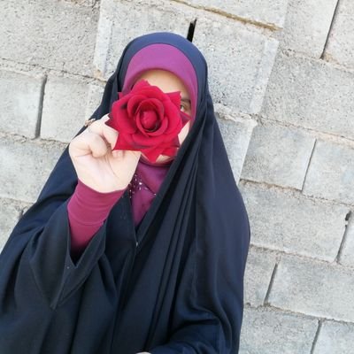 Maryam_2281's profile picture. دختری از تبار فارس ⭐                                                         

        خلاق و ادیتور 😀
دارای مطالب انگیزشی 🖐🙃