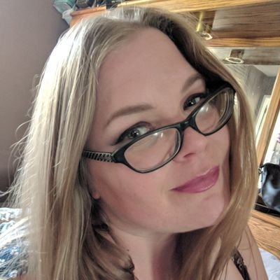 aggressively progressive, #BLM pro-antifa, pro-choice, #EveryChildMatters 🧡 #ABC 🏳️🌈 she/her - no DMs unless it's strictly platonic, I'm already in love 🥰