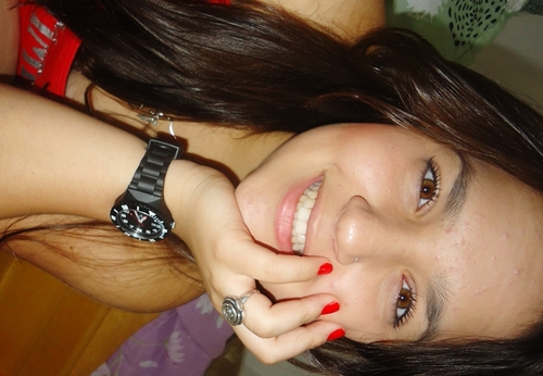 http://t.co/XkE5K034zd 
alguém ou ninguém , depende pra quem . =pP