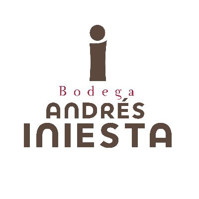 En el corazón de La Manchuela se encuentra la bodega de la familia Iniesta Luján. Un proyecto familar, de la tierra y de pura tradición. La pasión va por dentro