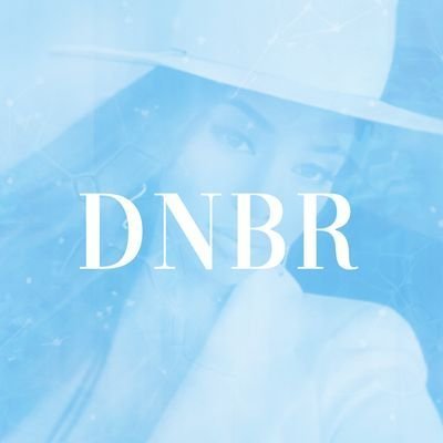 Sigam nossa principal conta @dinah_news
sua melhor fonte de notícias sobre a cantora Dinah Jane no Brasil.