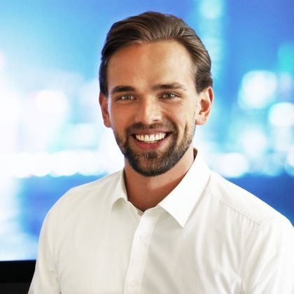 It's all about smart data! #SmartDataFabric Sales Engineer @InterSystems, MSc Consulting & Business Analytics @ESBReutlingen, Extreme Sports Enthusiast