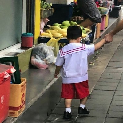 azixiong's profile picture. 