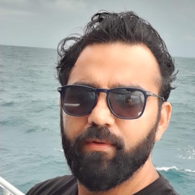 Harry_Sethi's profile picture. Restless, stressless! Expert at nothing. We have got too many influencers and experts!