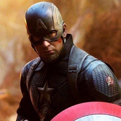 AdriFlashman's profile picture. 💜🏹