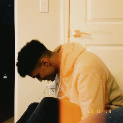 Mo_Maado's profile picture. 🏀🌒🌴🍅🥑🐠🔥🎶🎵🎧