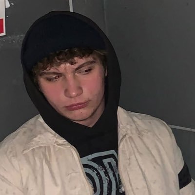 grange_courier's profile picture. ненавижу этих ну блинб ну вы поняли