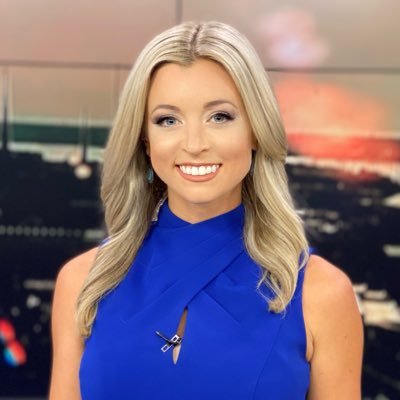 Reporter @wptv NBC/FOX West Palm Beach | Adventurer 🌎| Political Enthusiast📖 | CU Buff 🏔 | 我会说中文!danielle.seat@wptv.com