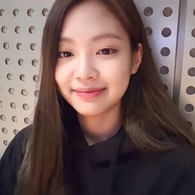 jenniedebuts Profile Picture