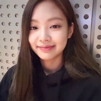 JENNIE 🤍🍒(@jenniedebuts) 's Twitter Profile Photo