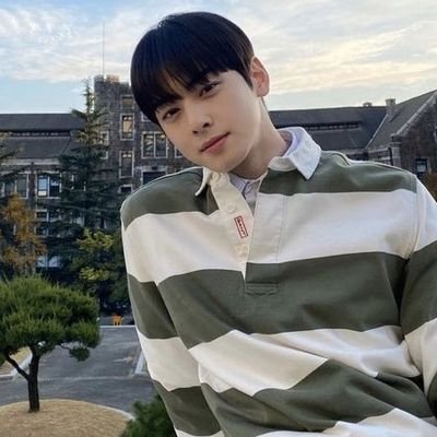 notabitch____'s profile picture. how? pls help me, i can't help myself. im really really tired please. what if i just rest? i wonder, would it be peaceful?