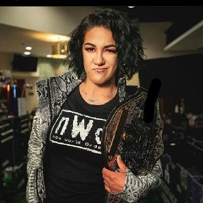 bayley queen love you