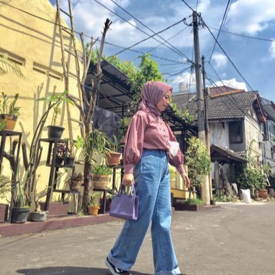 Ginarisnania's profile picture. sharing produk klik link my bio