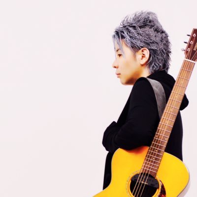 hikarutanimoto's profile picture. 🇯🇵Guitarist｜Provided music for NISSAN,HINO,SEGA,ENEOS,Japan National Health Insurance(国保）｜ Car:Chevrolet camper&Toyota ambulance🚑