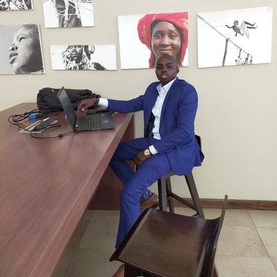 Father| Accountant (Cpa-K)| Digital Marketer|
Dreamer| Achiever. Always on the move to make it happen!