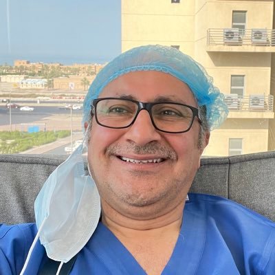 استشاري الجراحه العامه و جراحة السمنه المفرطه عضو في الاتحاد الدولي لجراحة السمنه