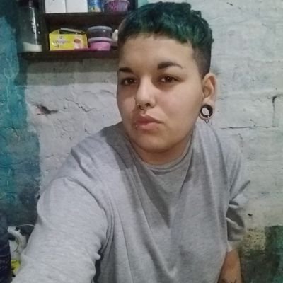 Soltera 20 Añitos 🍁 vamos a brillar me amoor🎶🙈
 Soy de San miguel Bombonas🙈🔥
LGBT🏳️‍🌈
