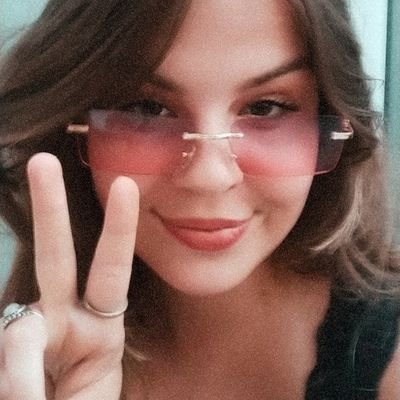 Jeannealnc's profile picture. It's gonna be legen - wait for it... - dary !