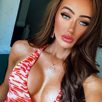 hxrmonythompson's profile picture. 