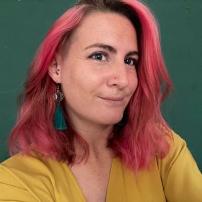 Award-winning freelance writer, journalist + editor, who also makes cocktails for people & campaigns for sex workers' rights | Work: tamsinwressell@gmail.com