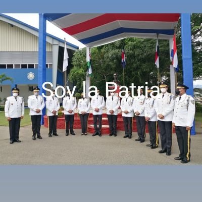 Diplomat Abogado, Master en ciencias politicas, en Derecho Procesal, Constitucional, Civil, Administrativo cooperativista , humanista, Comunicador y ContadorPA