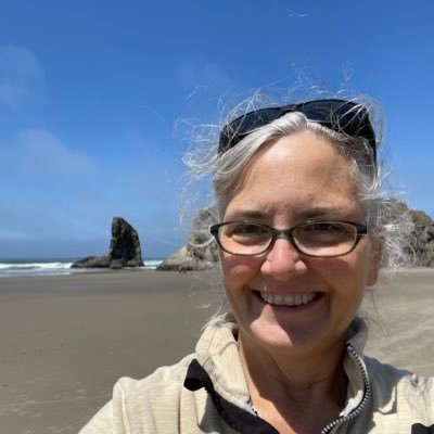 julie_naturelvr's profile picture. 